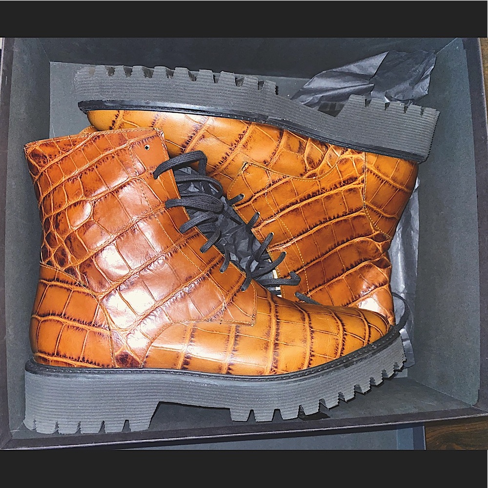 Freda Salvador Emi boots